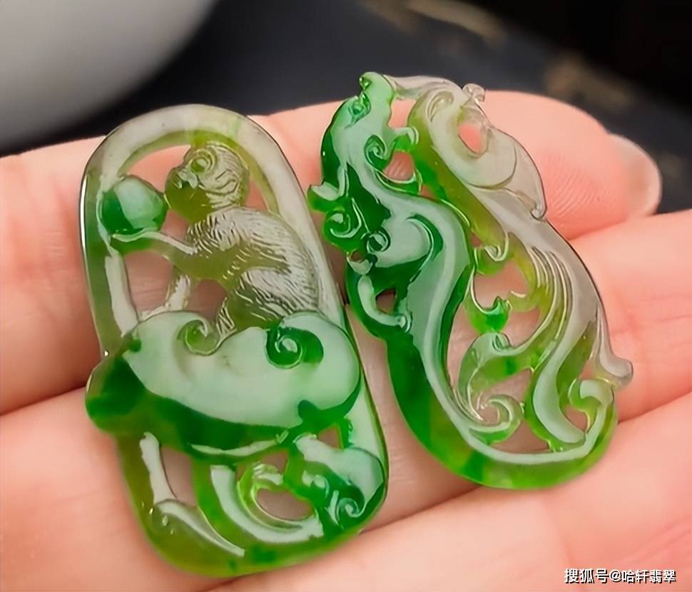 翡翠的鏤空工藝，暗藏哪些雕刻門道？