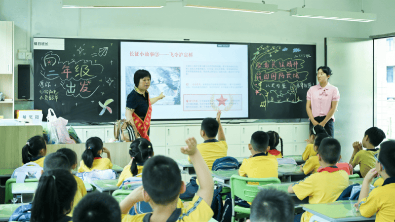 小學生提議、人大代表推動！鐵一小學“國防教育一條路”亮相