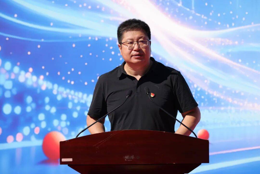 北京市第十八中學校長李金棟：聚光而行，向寬處生長 | 開學致辭