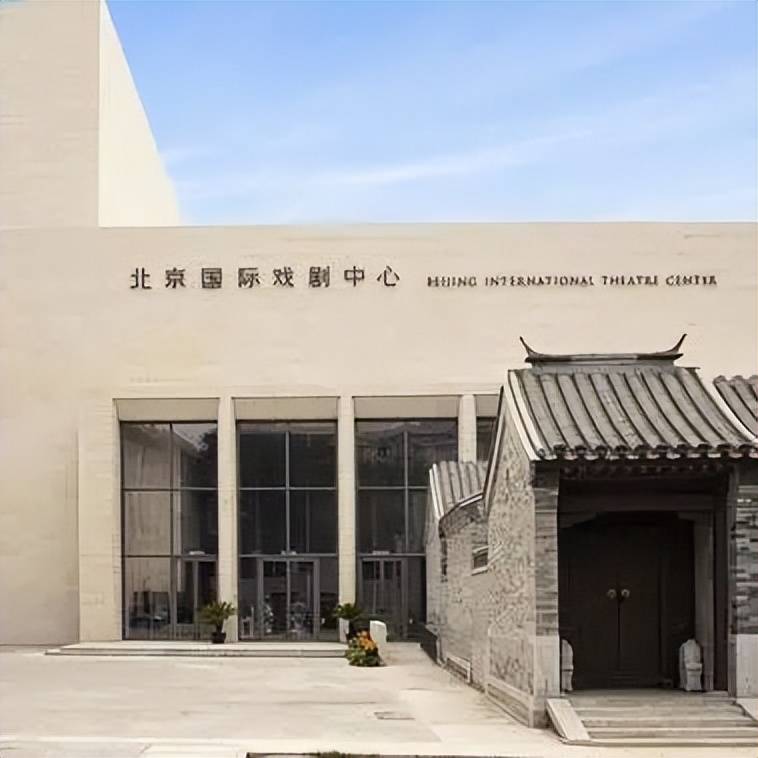 秋啟東城，與戲劇相逢九月