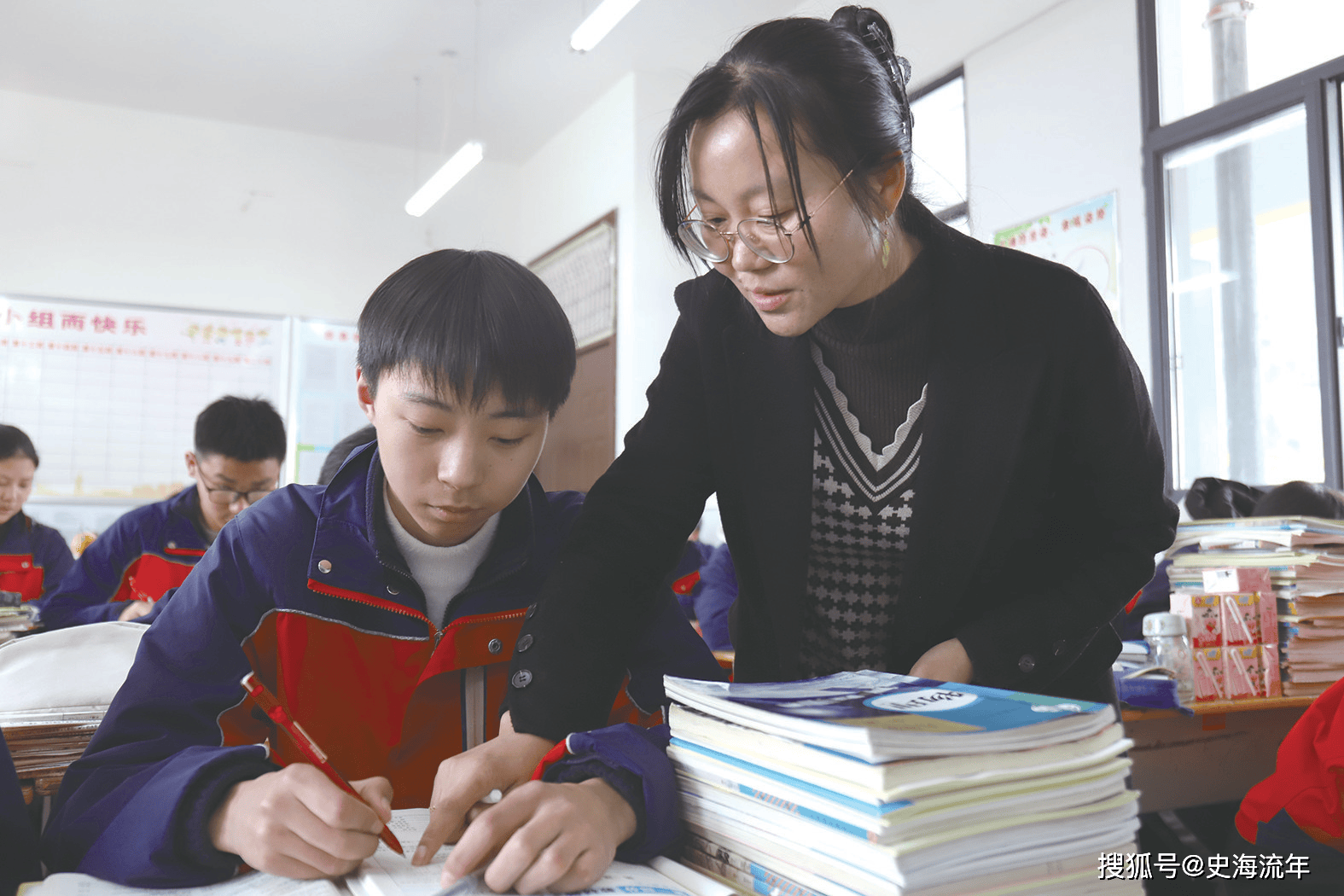 原創師範生慘了！小學老師教初中，竟然還有“潮汐學校”