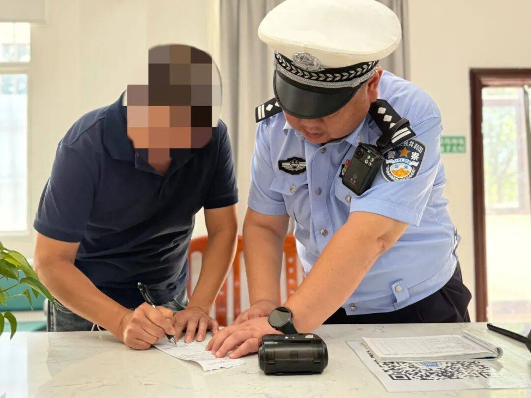 旅遊大巴“危險駕駛”？宜昌交警：安排！