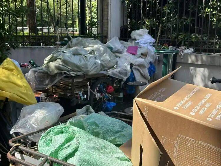 上海一對夫妻讓小區居民不堪其擾！“十餘年了，這種苦日子看不到盡頭”