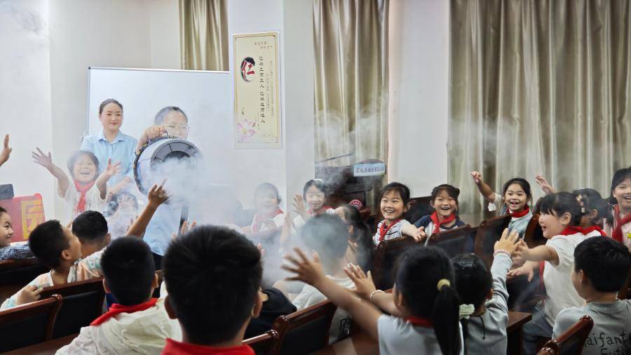 蒙城縣城關第三小學：館校協同啟智 科學築夢啟航