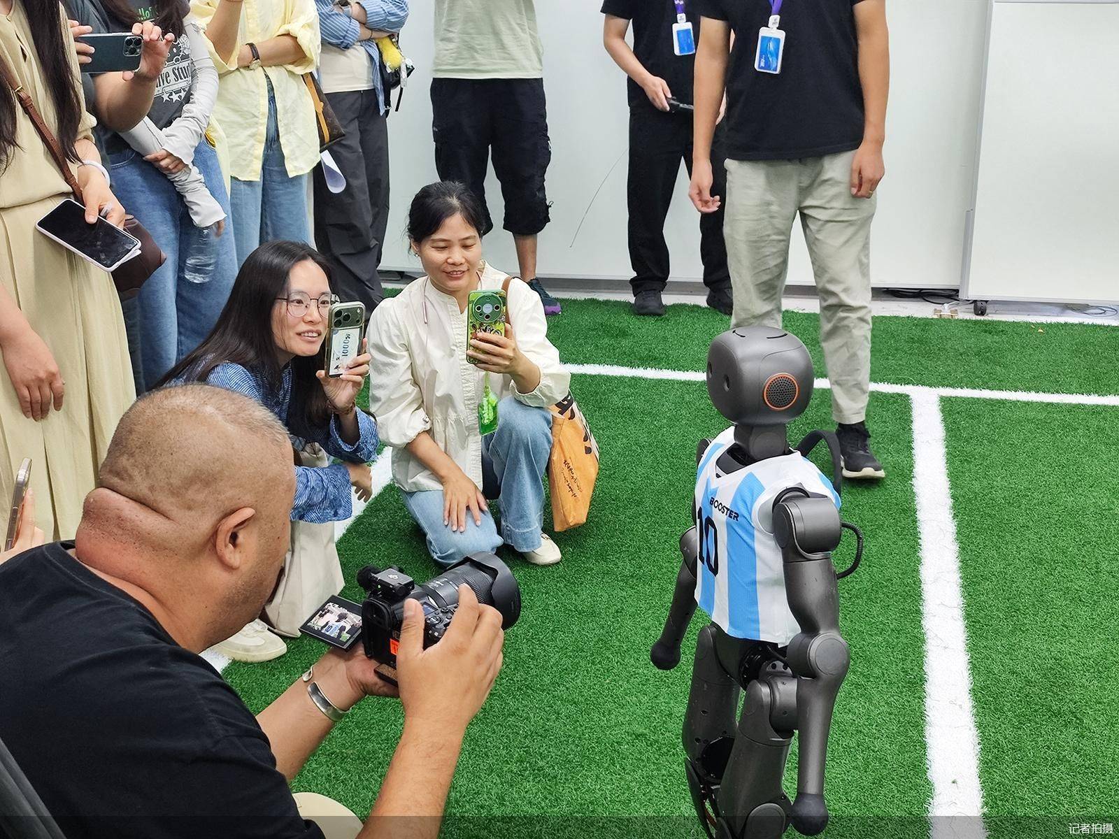 服貿觀瀾｜“留學北京”品牌升級、新設跨境出海專區，2026服貿會教育服務專題聚焦對外開放提質增效