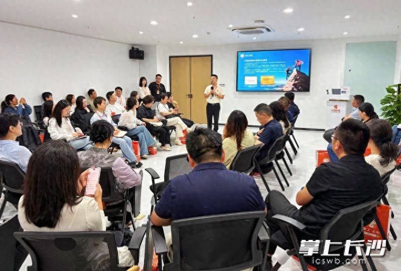 原創用工成本攀升？小翅科技支招破解用工難題