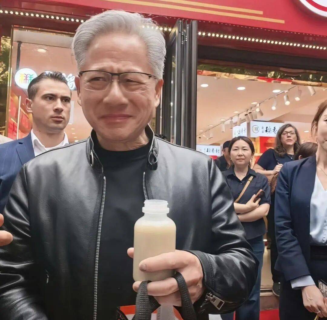 “汪曾祺菜譜”塌房，這屆網友不買單了？