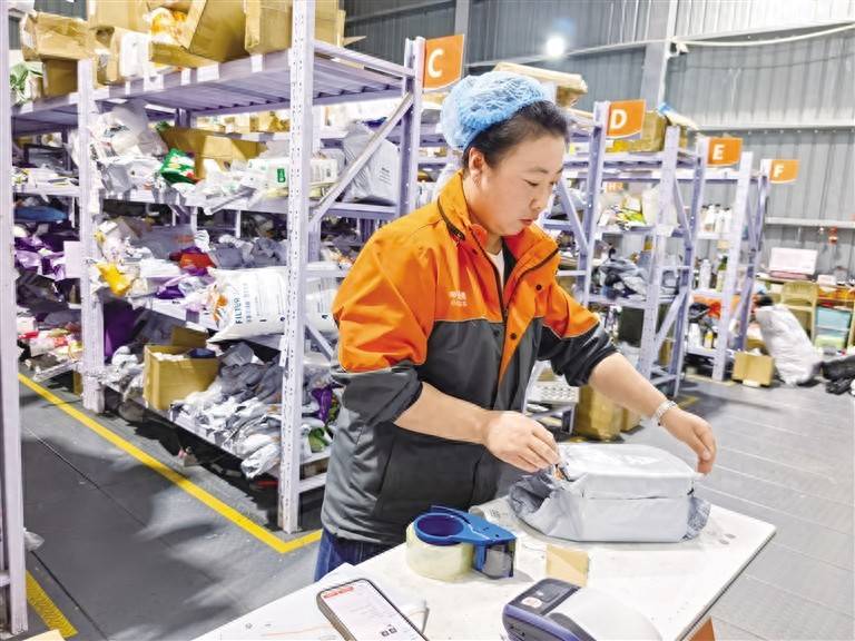 蘭州郵政快遞行業構建生態發展新格局