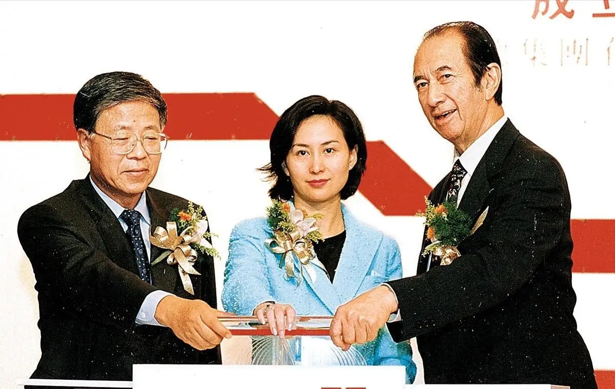 何超瓊罕談賭王真實一面，未強行阻止讀戲劇，憶張國榮梅豔芳友情